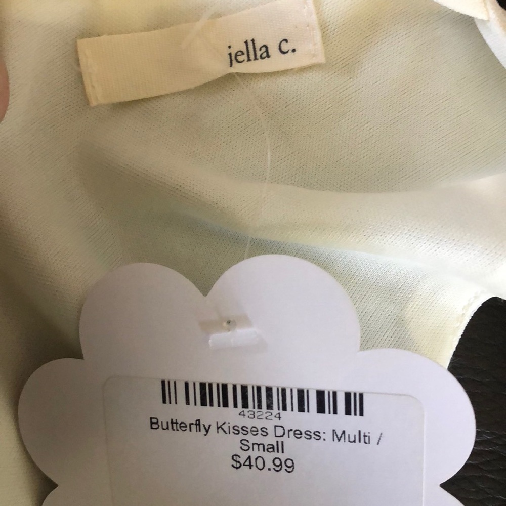 🌺Hope’s Jella C. Butterfly kisses dress 🌺 - Picture 6 of 6